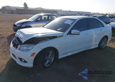 2010 Mercedes-Benz C 300 Luxury/Sport from USA, damaged, VIN WDDGF5EB8AR120555